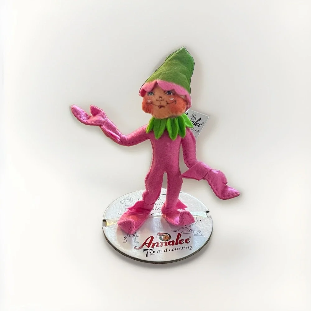 NWT Annalee 2022 Spring Flower Elf Doll  Pink Green 75th Display Card Whimsy